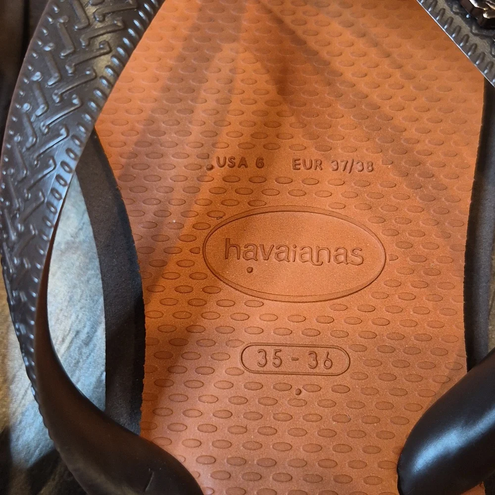 Havaianas Top Square Fusion Flip Flops, Size 7 - Picture 7 of 10